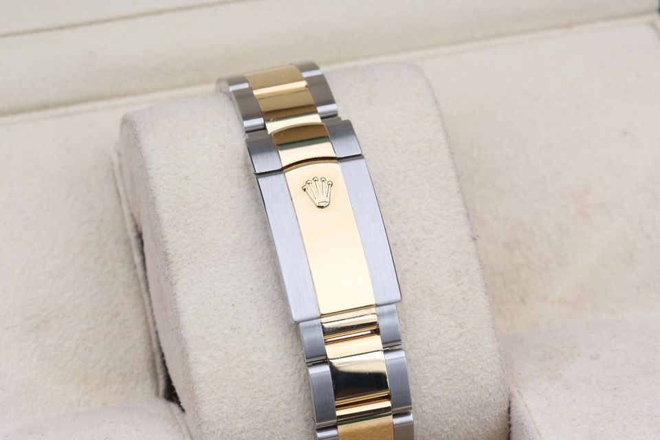 Rolex Datejust 126233 Image 3